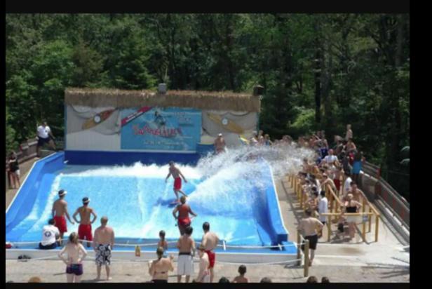 Aquatopia Waterpark-Pool-Tennis-Paintball- Zipline 127 坦纳斯维尔 外观 照片